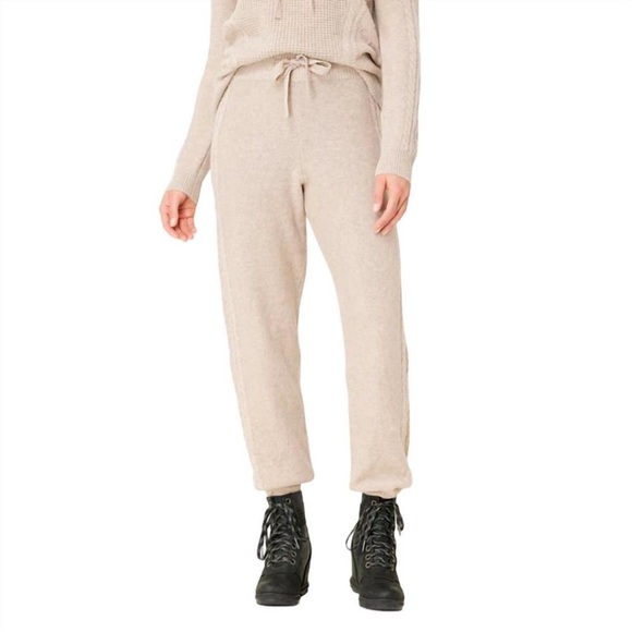Krimson Klover Chalet Jogger in Oat Wool Cashmere Blend Women’s Size Medium - Picture 1 of 8